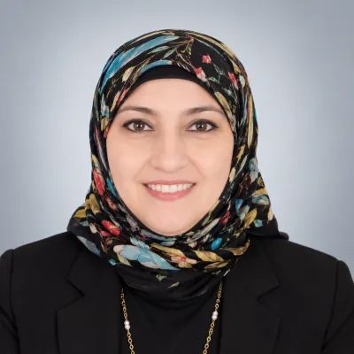 صورة المحاضر د. امل اسماعيل حسن